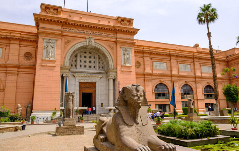 Egyptian Museum & Old Cairo Tour